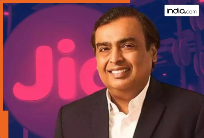 Masterstroke by Mukesh Ambani as Reliance Digital selling iPhone 16 at massive discount, price is just Rs…