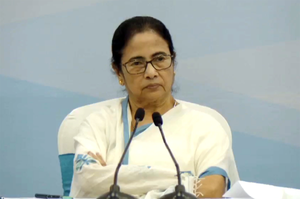 Support Centre's stand on Bangladesh crisis: CM Mamata Banerjee